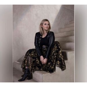 MAKING THE CUT Women's Elegant Black and Gold‎ maxi Skirts size M